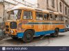 vieux-bus-sovietique-a-bakou-azerbaidjan-street-d3ey80.jpg